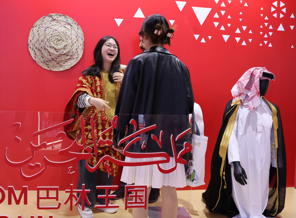 会四个“新”看未来生活新趋势米乐体育M6直播平台从进博(图4)